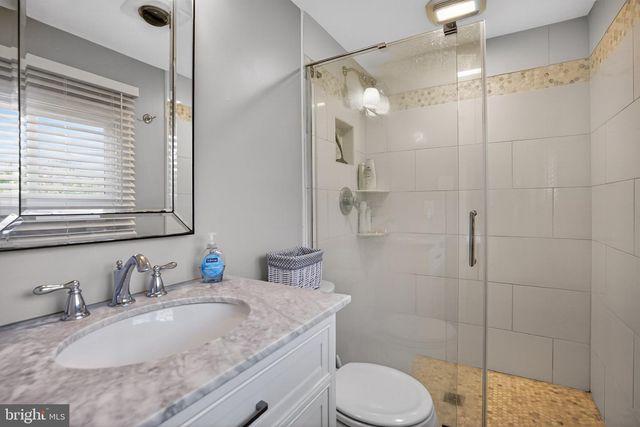 64 RED ROWAN LN, Plymouth Meeting, PA 19462