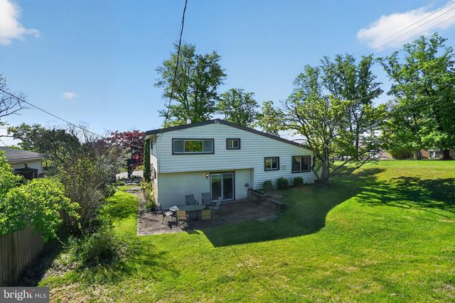 64 RED ROWAN LN, Plymouth Meeting, PA 19462