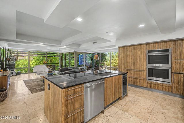 7131 E RANCHO VISTA Drive 2006, Scottsdale, AZ 85251
