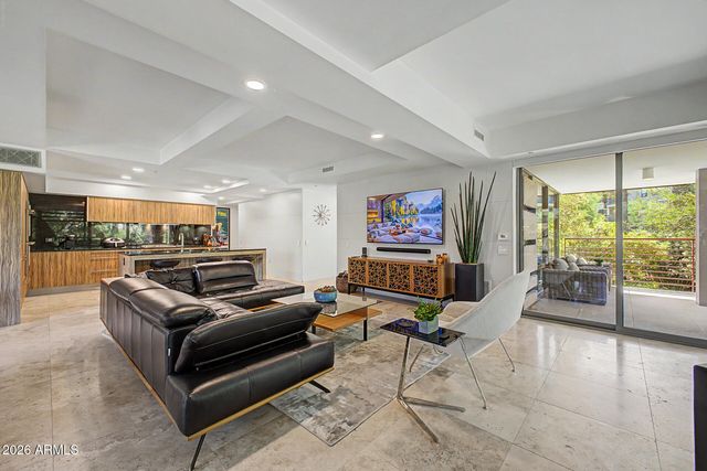 7131 E RANCHO VISTA Drive 2006, Scottsdale, AZ 85251