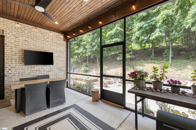 112 Gascony Drive, Greenville, SC 29609