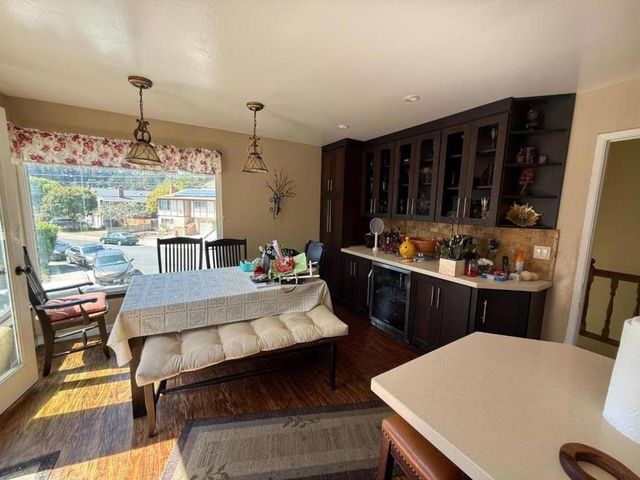 1352 Redwood Way, Pacifica, CA 94044