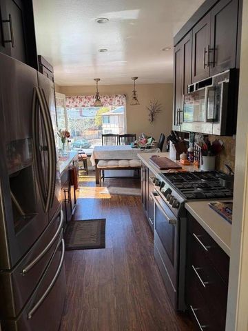1352 Redwood Way, Pacifica, CA 94044