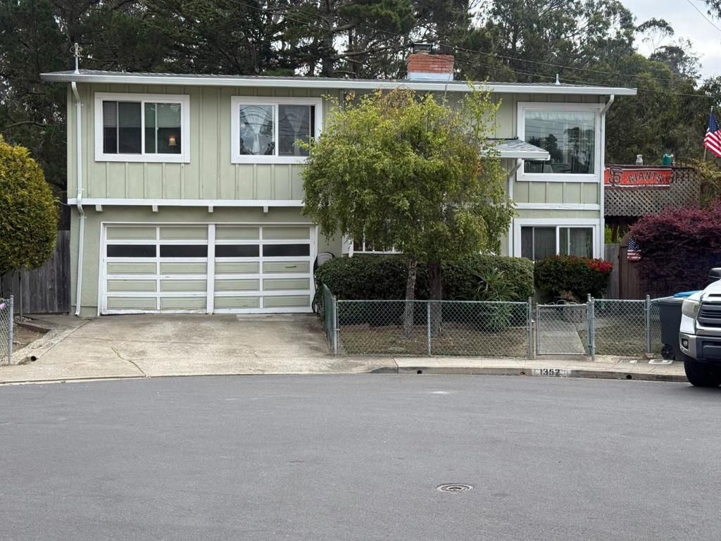 1352 Redwood Way, Pacifica, CA 94044