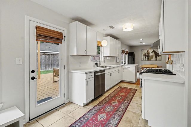 2303 Bron Holly Drive, Houston, TX 77018