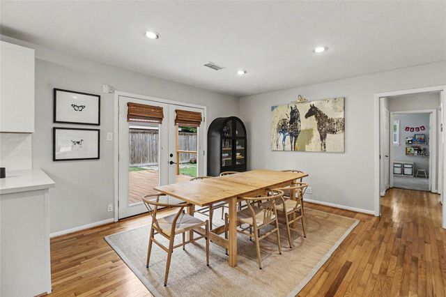 2303 Bron Holly Drive, Houston, TX 77018