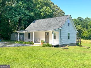1679 Rock Road, Mount Airy, GA 30563