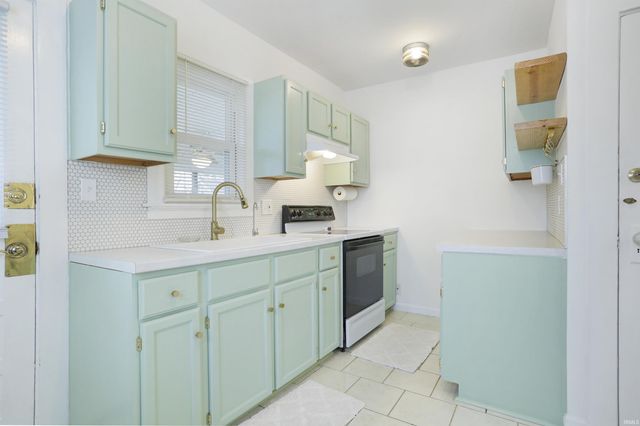 205 Van Dusen Avenue, Evansville, IN 47711