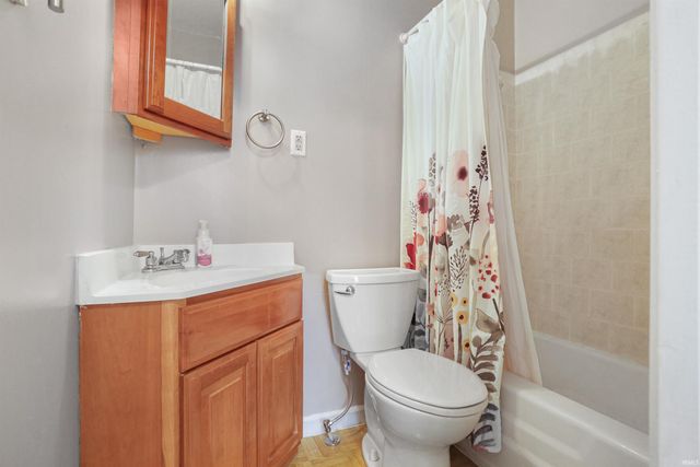 205 Van Dusen Avenue, Evansville, IN 47711