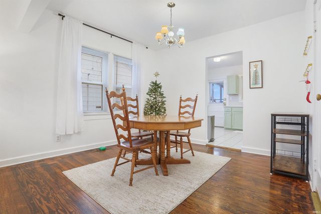 205 Van Dusen Avenue, Evansville, IN 47711