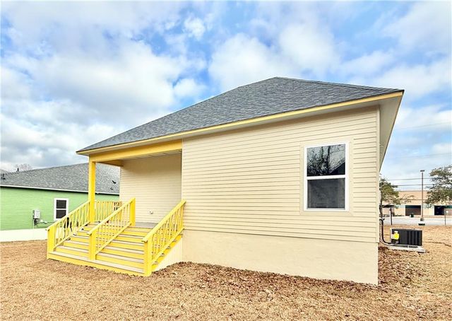 861 Edwards Street, Mobile, AL 36610