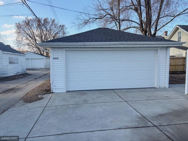 4028 Aldrich Avenue N, Minneapolis, MN 55412