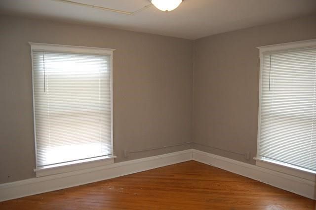 903 E Burlington St, Iowa City, IA 52240