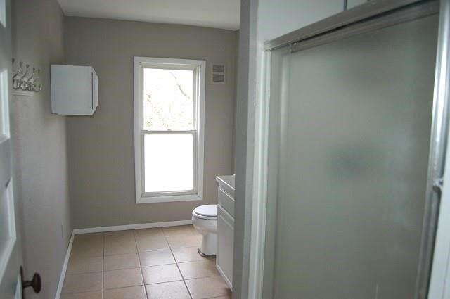 903 E Burlington St, Iowa City, IA 52240