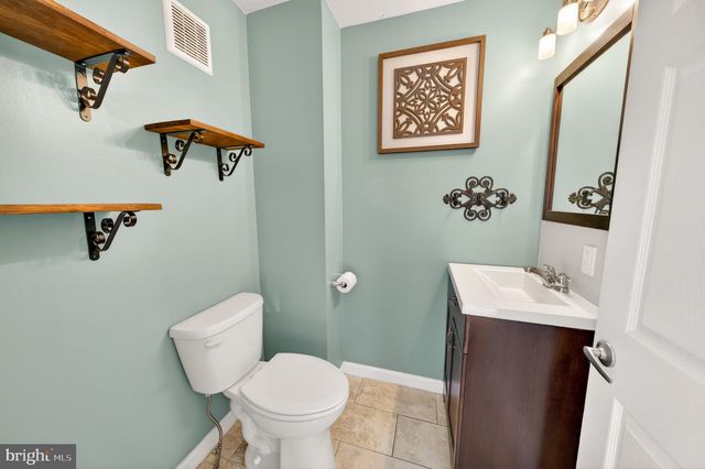 309 DELONG AVE, Emmaus, PA 18049