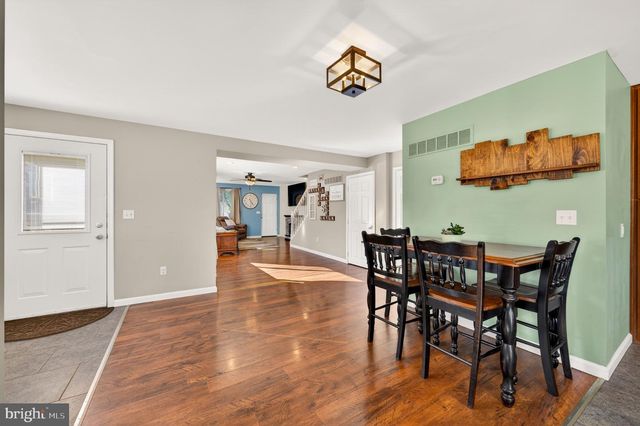 309 DELONG AVE, Emmaus, PA 18049