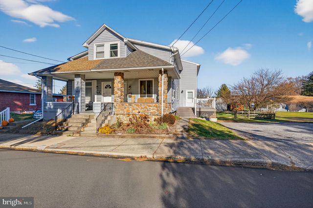 309 DELONG AVE, Emmaus, PA 18049