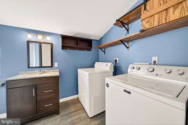 309 DELONG AVE, Emmaus, PA 18049