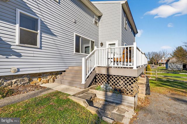 309 DELONG AVE, Emmaus, PA 18049