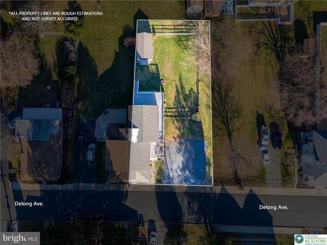 309 DELONG AVE, Emmaus, PA 18049