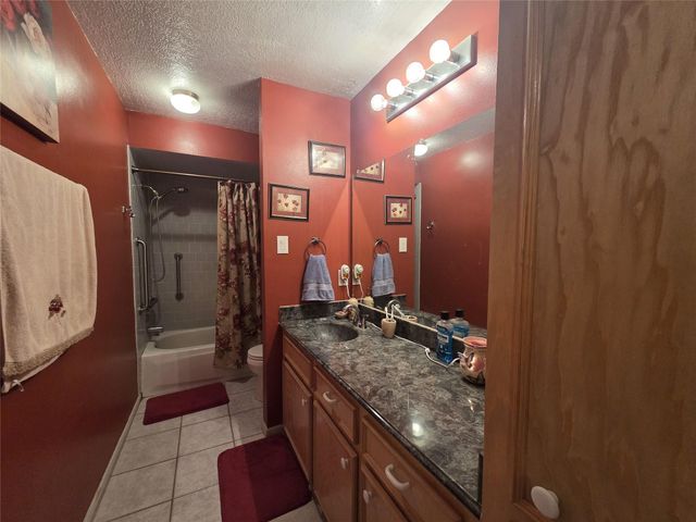 9703 Roda Drive, Conroe, TX 77303