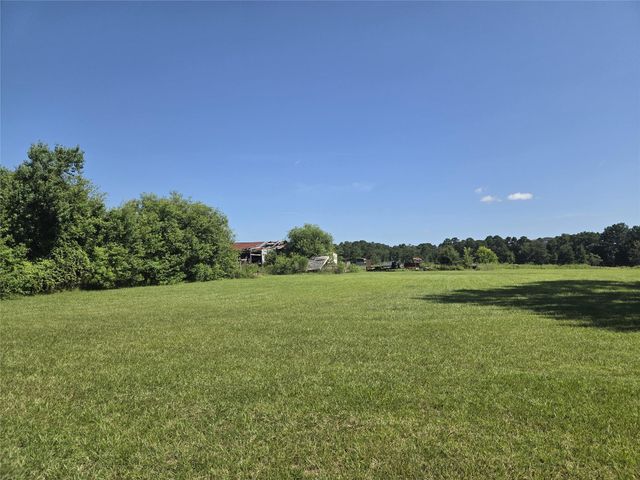 9703 Roda Drive, Conroe, TX 77303