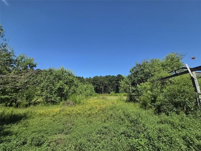 9703 Roda Drive, Conroe, TX 77303