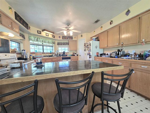 9703 Roda Drive, Conroe, TX 77303