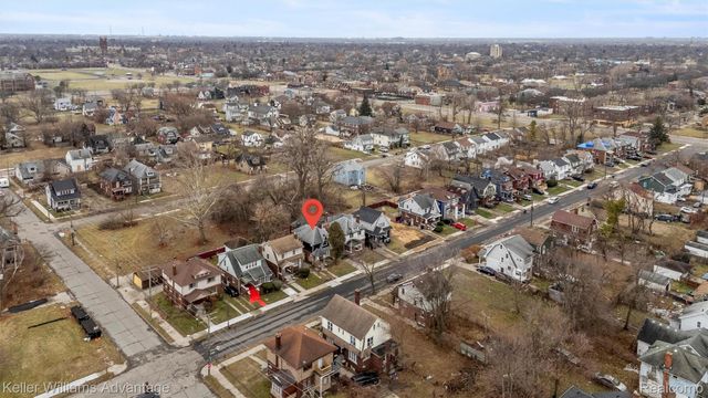2427 Highland Street, Detroit, MI 48206