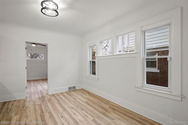 2427 Highland Street, Detroit, MI 48206