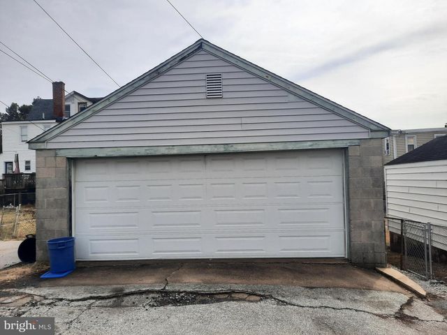 551 DELAWARE AVE, Norwood, PA 19074