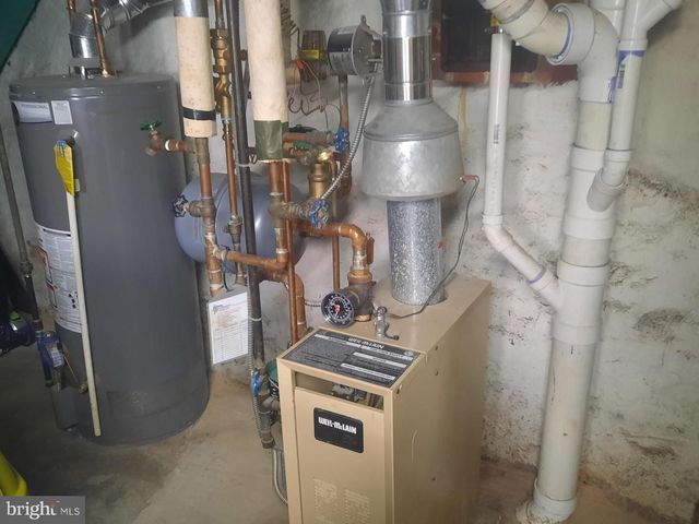 551 DELAWARE AVE, Norwood, PA 19074