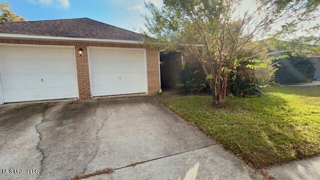 979 Bluff Ridge, Biloxi, MS 39532
