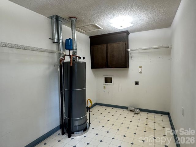 1215 Wiltshire Drive 30, Kannapolis, NC 28081