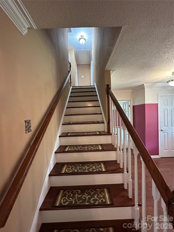 1215 Wiltshire Drive 30, Kannapolis, NC 28081