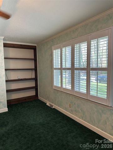 1215 Wiltshire Drive 30, Kannapolis, NC 28081