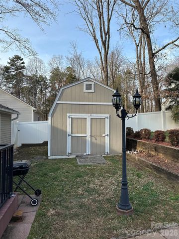 1215 Wiltshire Drive 30, Kannapolis, NC 28081