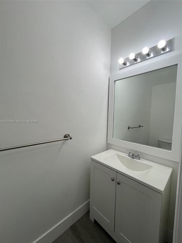 2216 Ensenada Ter, Weston, FL 33327