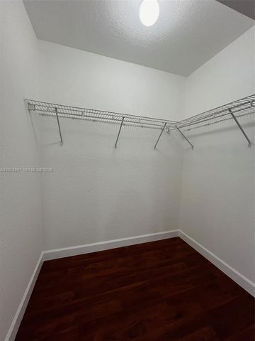 2216 Ensenada Ter, Weston, FL 33327