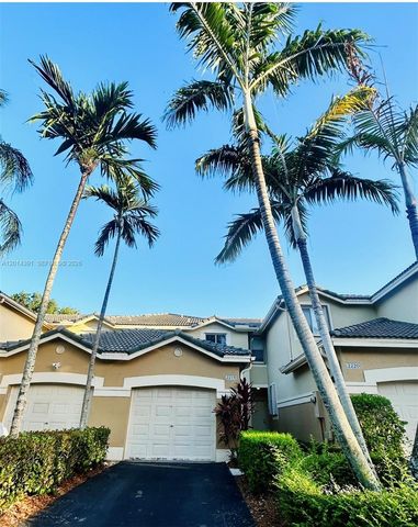 2216 Ensenada Ter, Weston, FL 33327