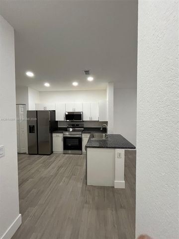 2216 Ensenada Ter, Weston, FL 33327
