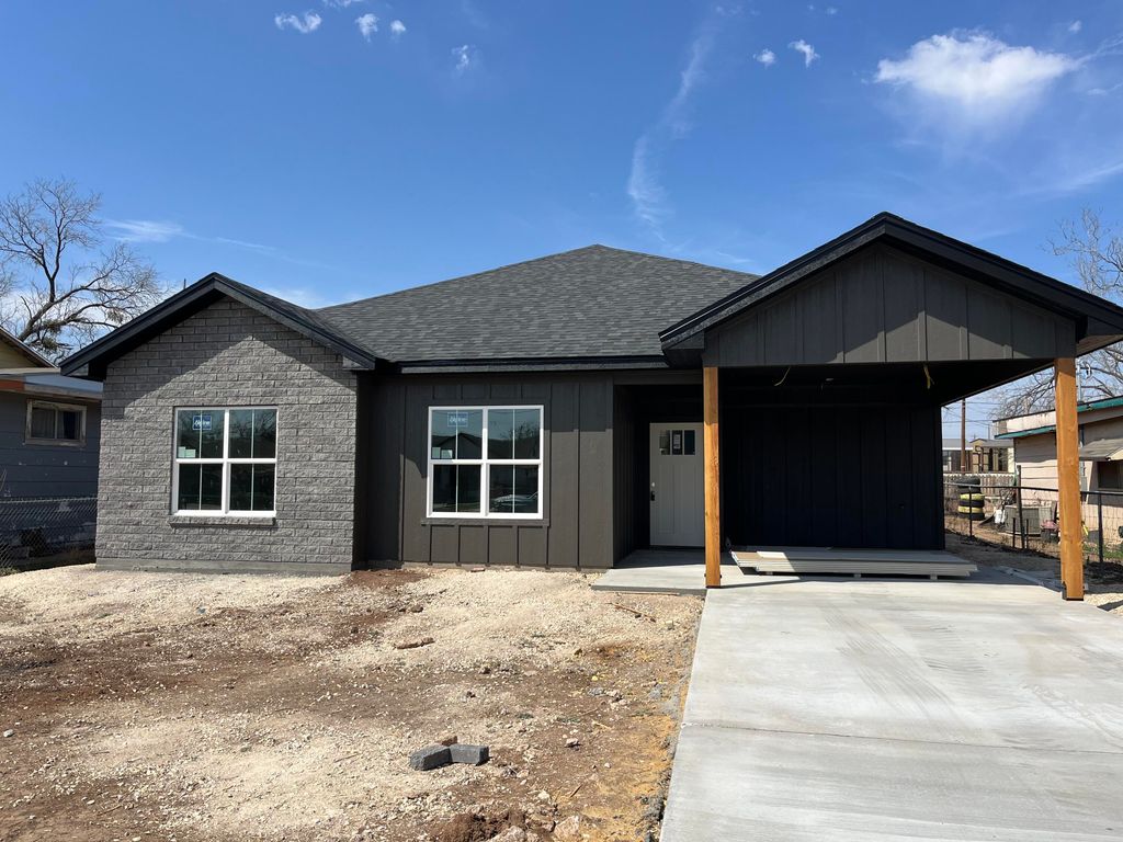 918 Murphy Avenue, San Angelo, TX 76903