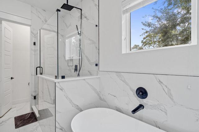 5318 Wunder Lane, Houston, TX 77091