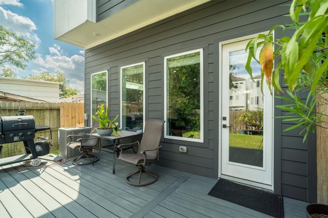 5318 Wunder Lane, Houston, TX 77091