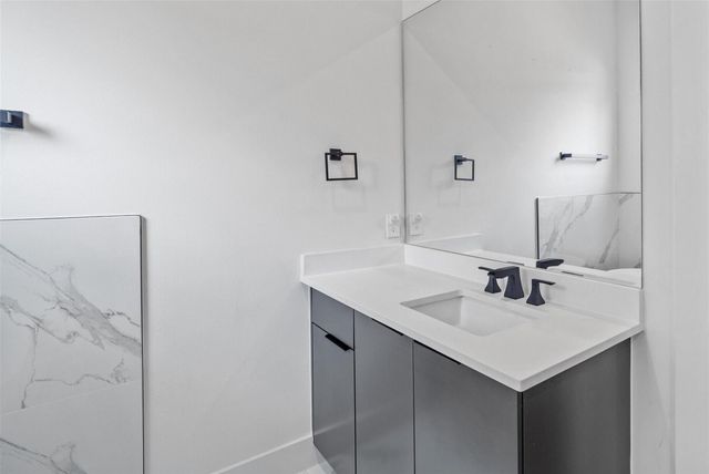 5318 Wunder Lane, Houston, TX 77091