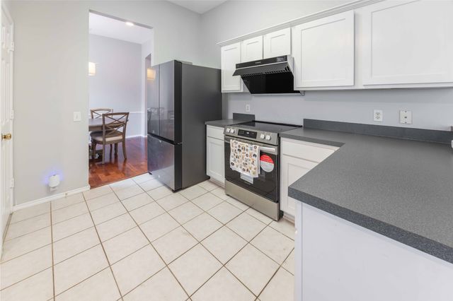 2405 Pinehurst Court, Highland Village, TX 75077