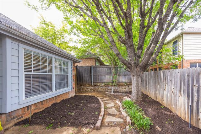 2405 Pinehurst Court, Highland Village, TX 75077