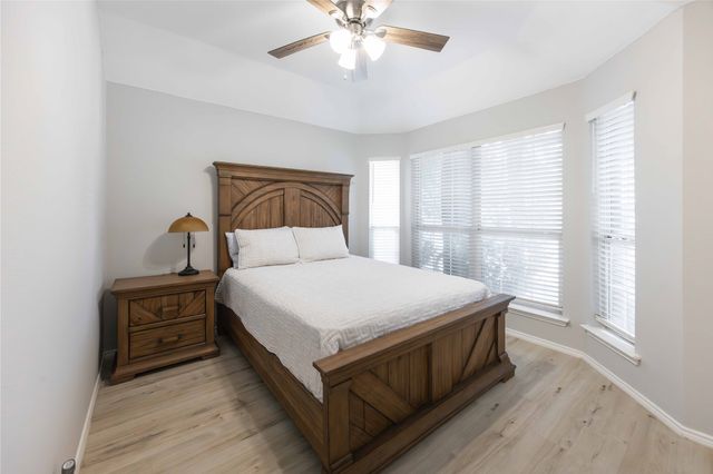 2405 Pinehurst Court, Highland Village, TX 75077