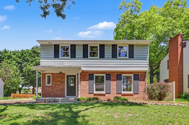 1653 Ridgeview Street SE, Grand Rapids, MI 49506