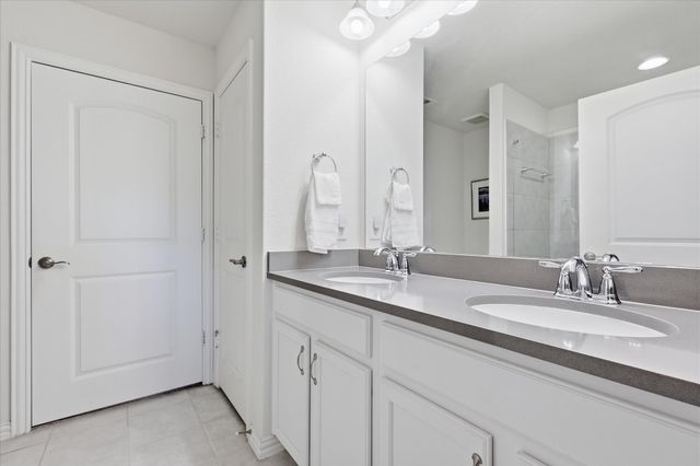 2090 Marsh Point Drive, Frisco, TX 75036